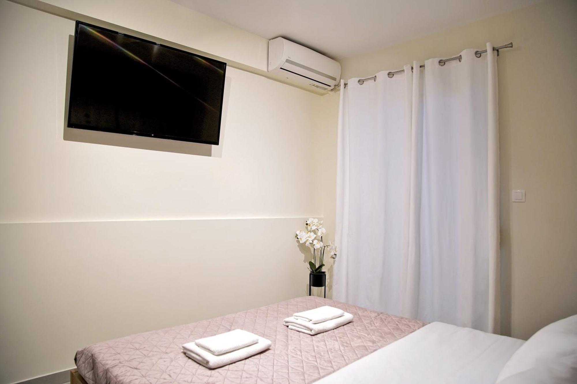 Attiki Sunshine Apartment With Terrace Vipgreece Athen Eksteriør billede